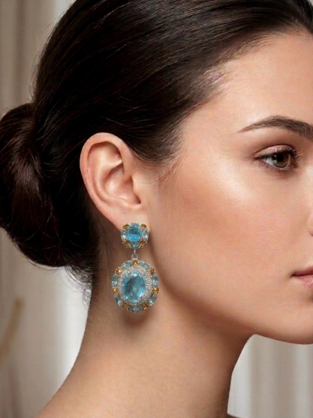 Vintage Aqua Blue Crystal Rhinestone Drop Dangle Earrings